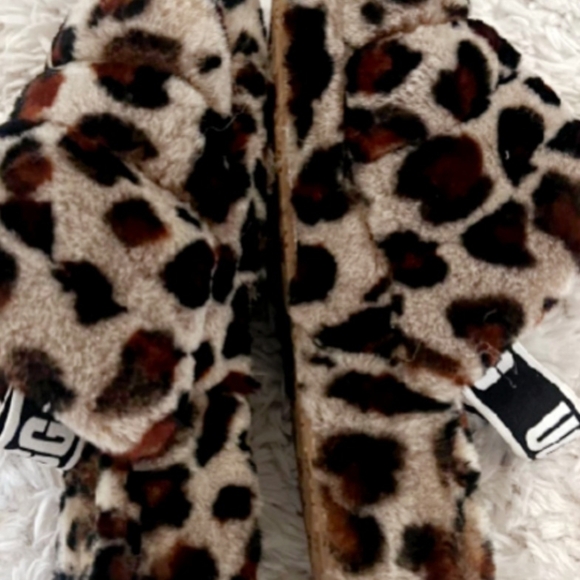 UGG Leopard Print Fuzzy Slippers - Picture 3 of 10
